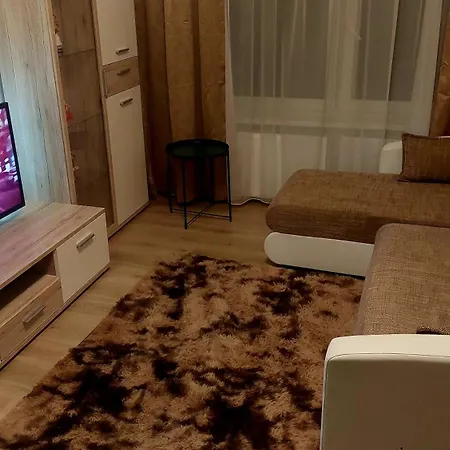 Beautiful Renovated *